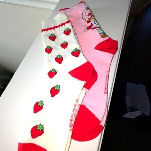 Brand New Strawberry Shortcake Socks
